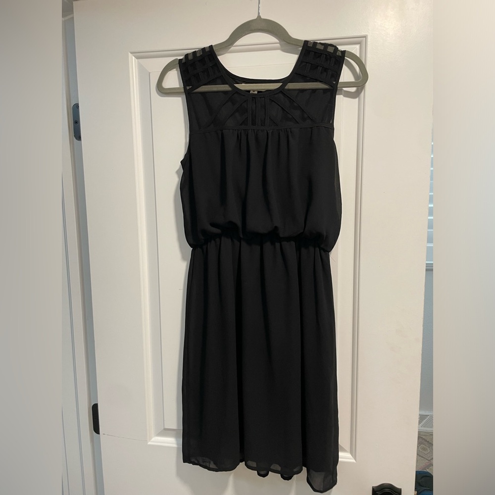 Women’s dress